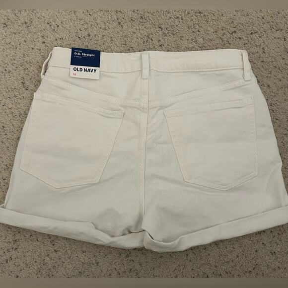 Size 12 denim shorts with rolled hem 
high rise 
3” inseam 
Old Navy
OG Straight - Picture 3 of 6